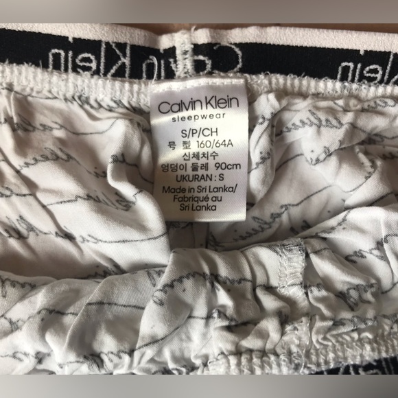 *2/$16* Calvin Klein Sleepwear Black & White Cheeky Boyfriend Brief Shorts - S - Picture 4 of 5
